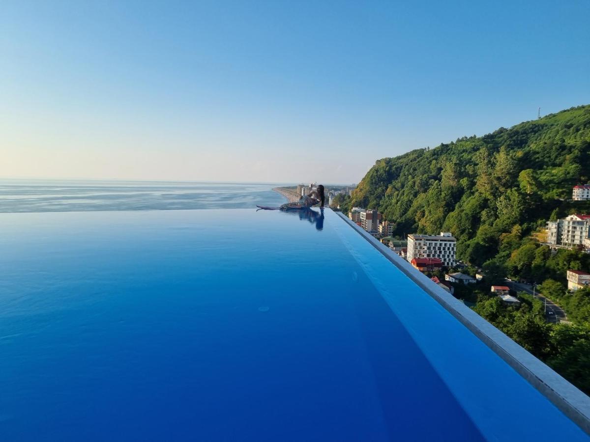Calypso Kvariati Hotel Екстер'єр фото