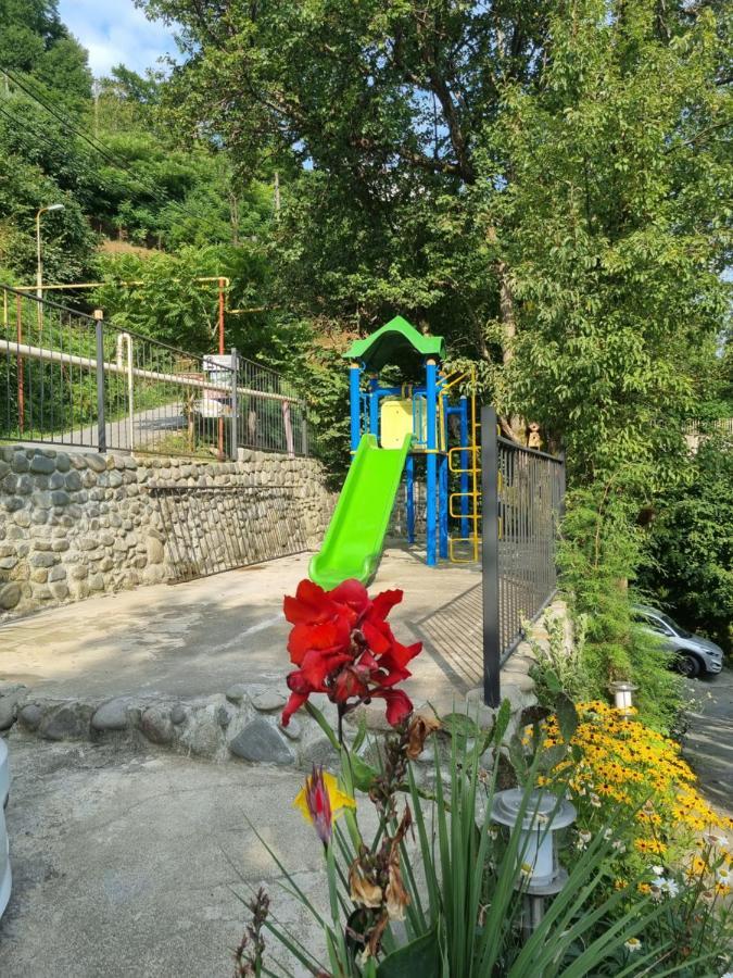 Calypso Kvariati Hotel Екстер'єр фото