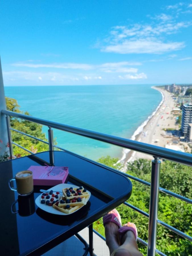 Calypso Kvariati Hotel Екстер'єр фото