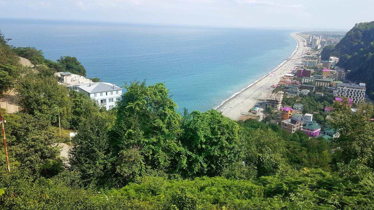 Calypso Kvariati Hotel Екстер'єр фото
