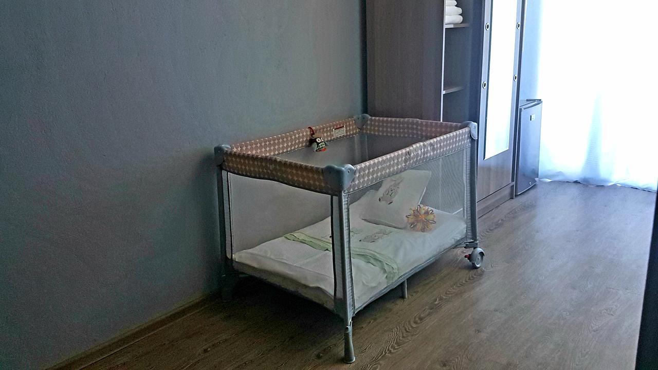 Calypso Kvariati Hotel Екстер'єр фото